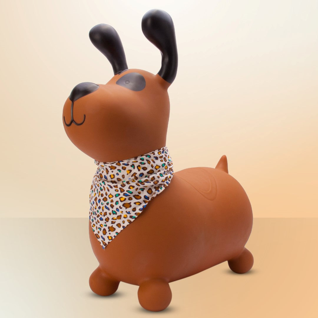 Skoczek dla dzieci do skakania z pompką Reksio brązowy z bandaną Sun Baby