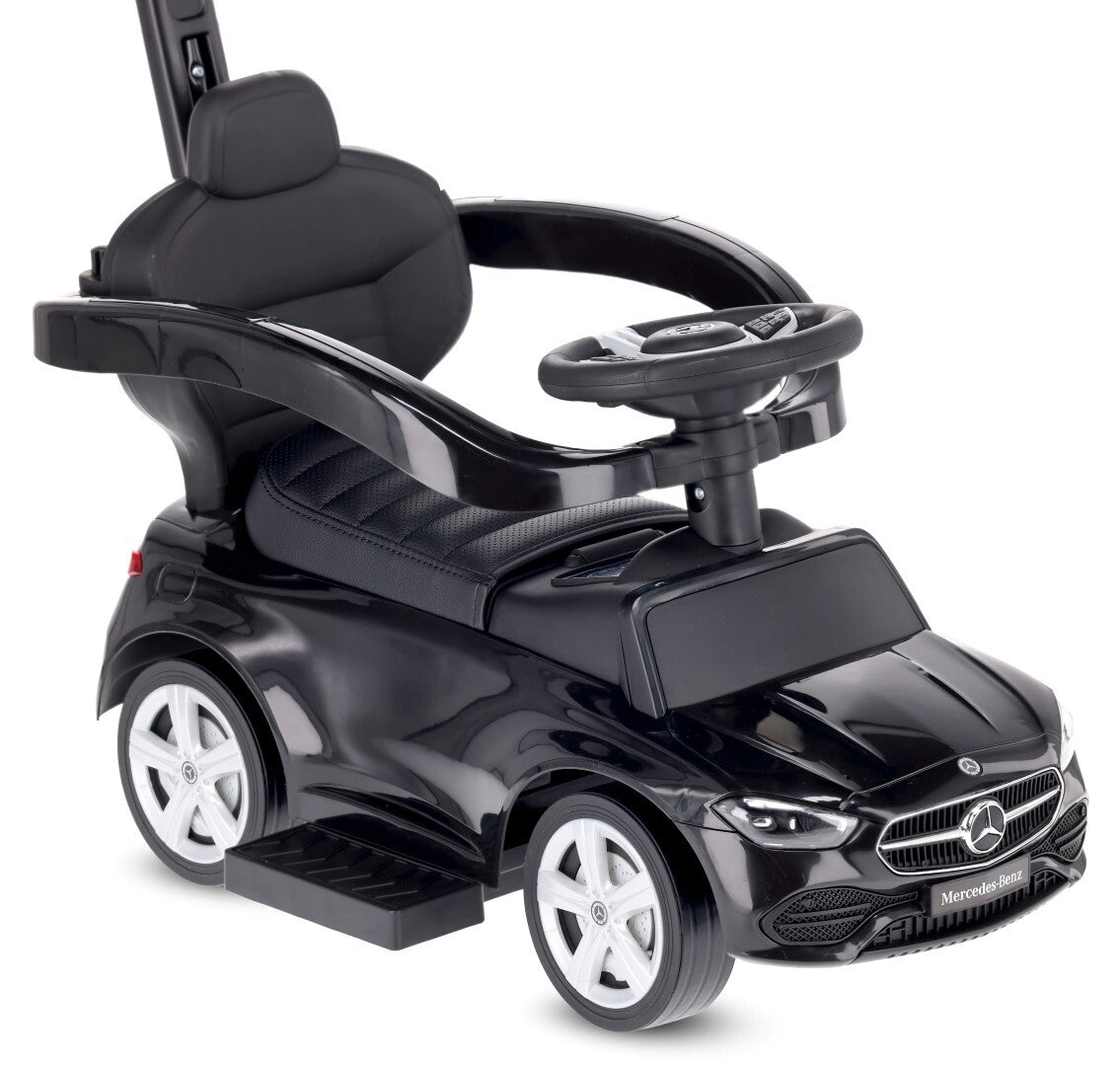 Sun Baby jeździk Mercedes C-Class z popychaczem, podnóżkiem i barierką, siedzisko ze skóry PU, czarny