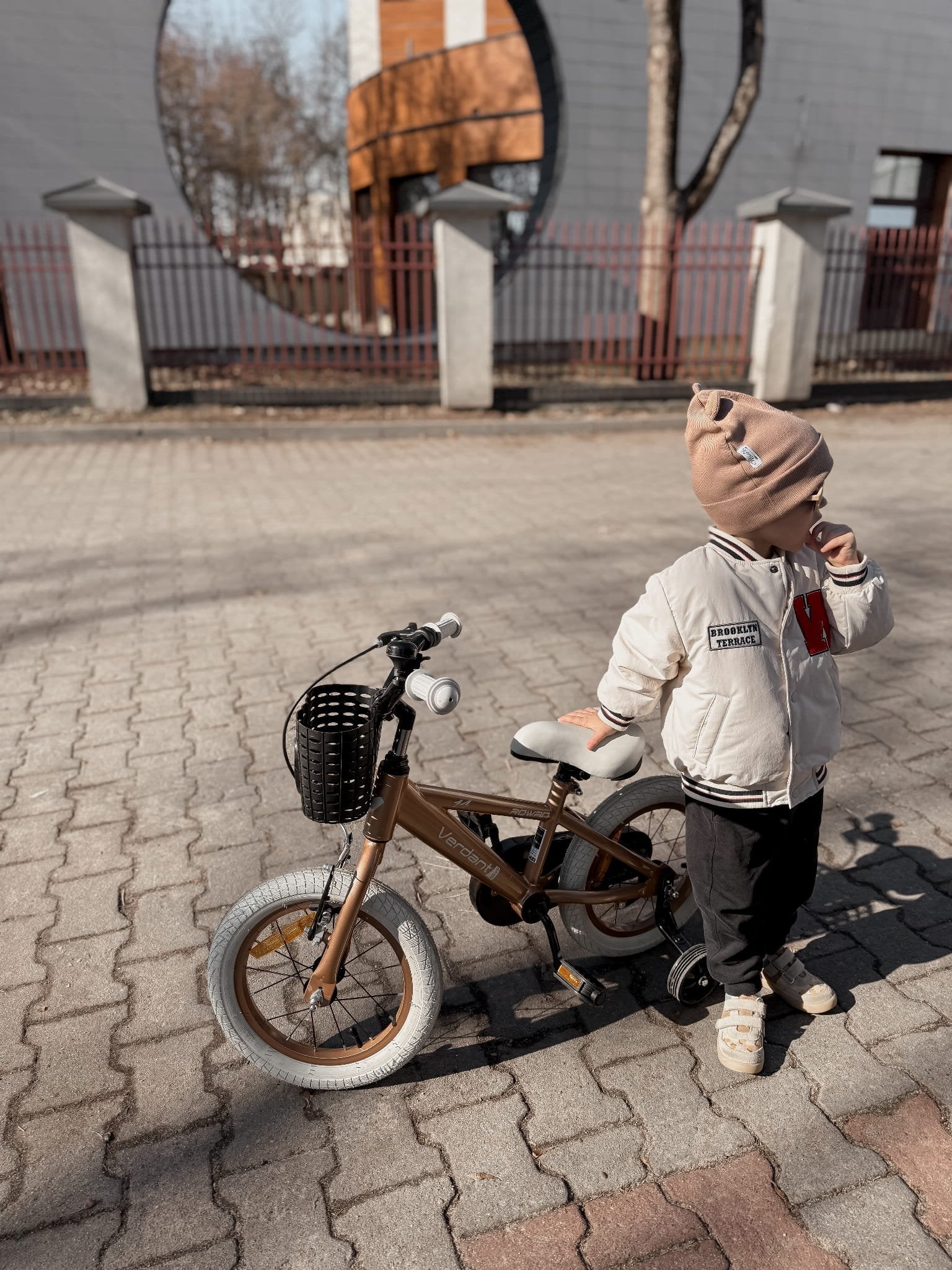 01bd8452acc264eb60c69325d55f49c2