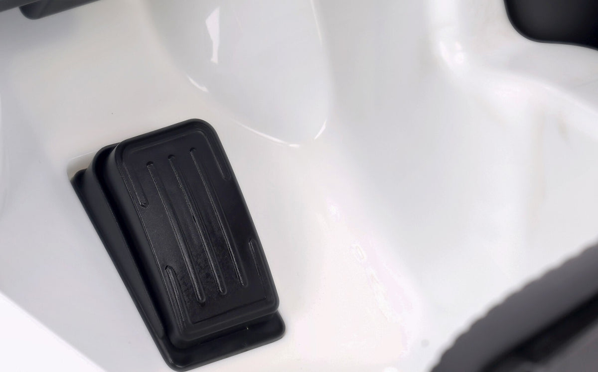 Auto na akumulator Samochód Jeździk Maserati GT Cabrio Pilot biały