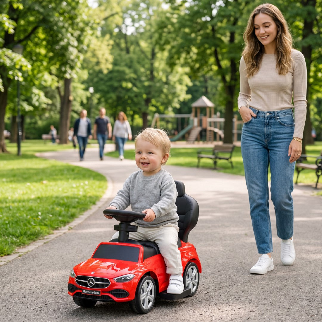 Jeździk pchacz chodzik dla dziecka Mercedes C-Class z popychaczem i podnóżkiem czerwony Sun Baby