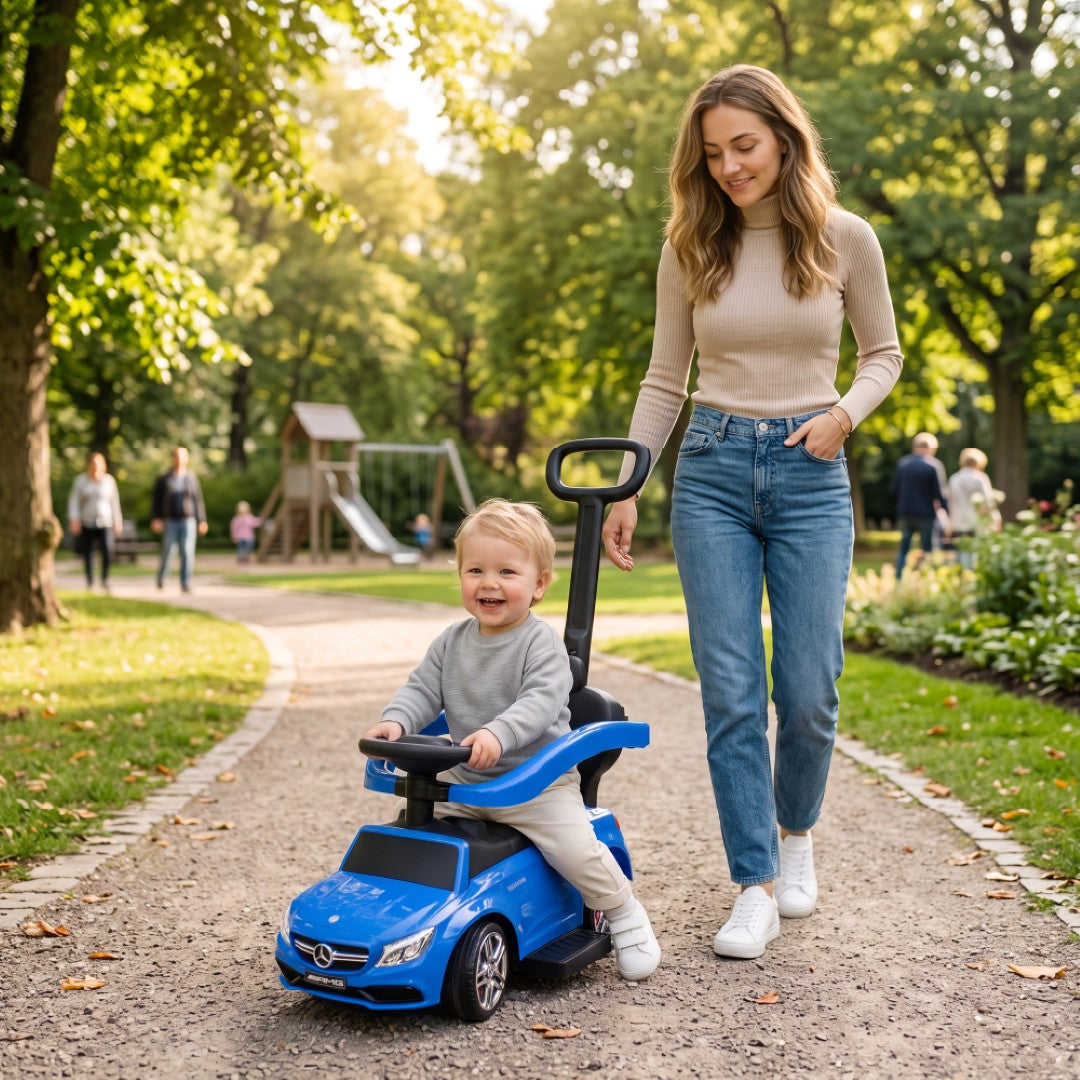 Jeździk pchacz chodzik dla dziecka Mercedes C-Class z popychaczem i podnóżkiem niebieski Sun Baby