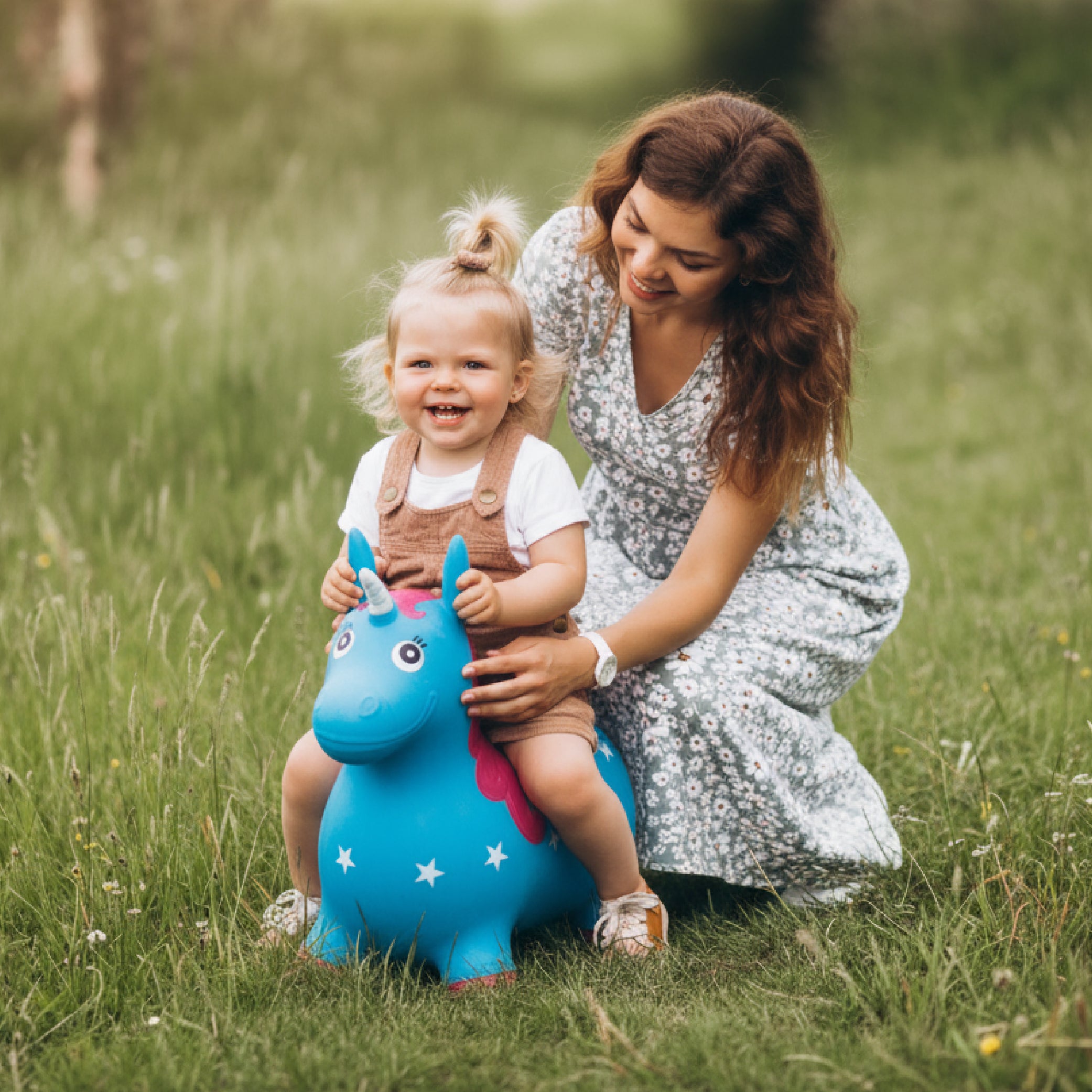 Skoczek dla dzieci do skakania z pompką Jednorożec niebiesko różowy