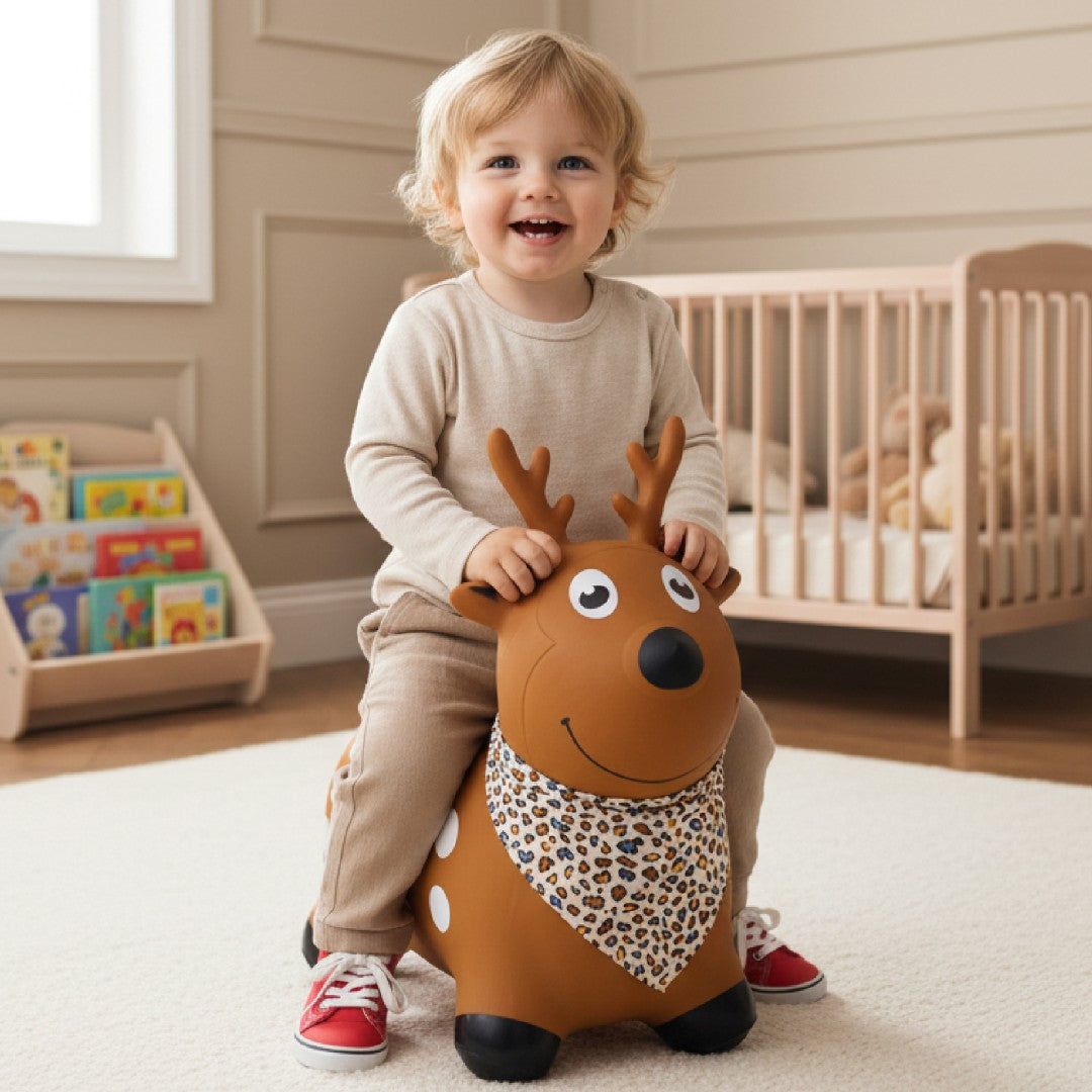 Children's jumper with a pump, brown, with a bandana