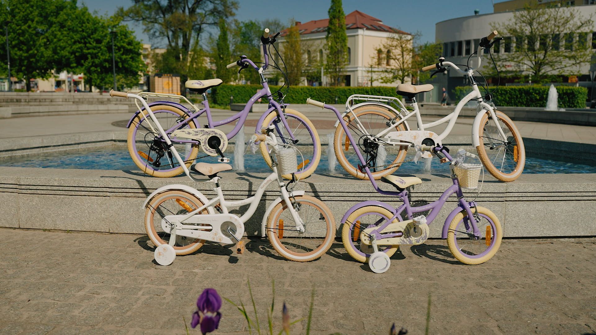 Rower dla dziewczynki 14 cali Pchacz Kółka boczne Koszyk Flower bike Dmuchawiec biało beżowy Sun Baby