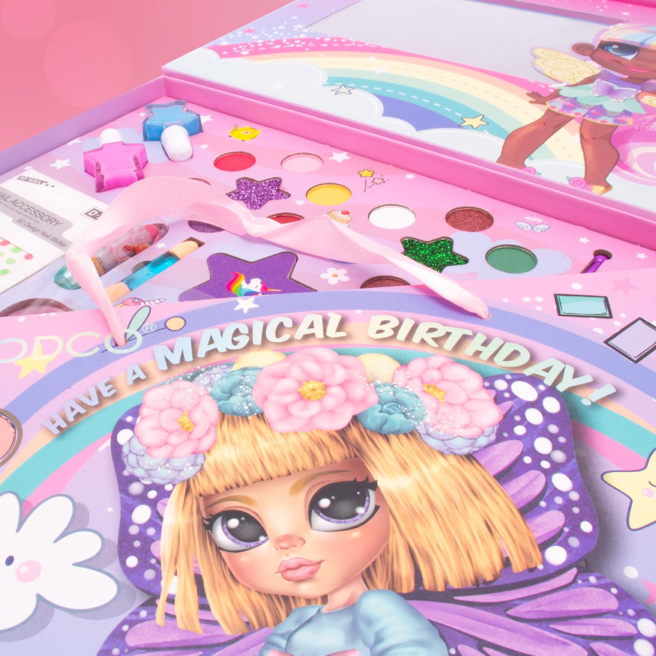 Zestaw do makijażu biżuteria Paletka cieni do makijażu Szminka Naklejki na paznokcie Biżuteria Make Up Lusterko Sun Baby