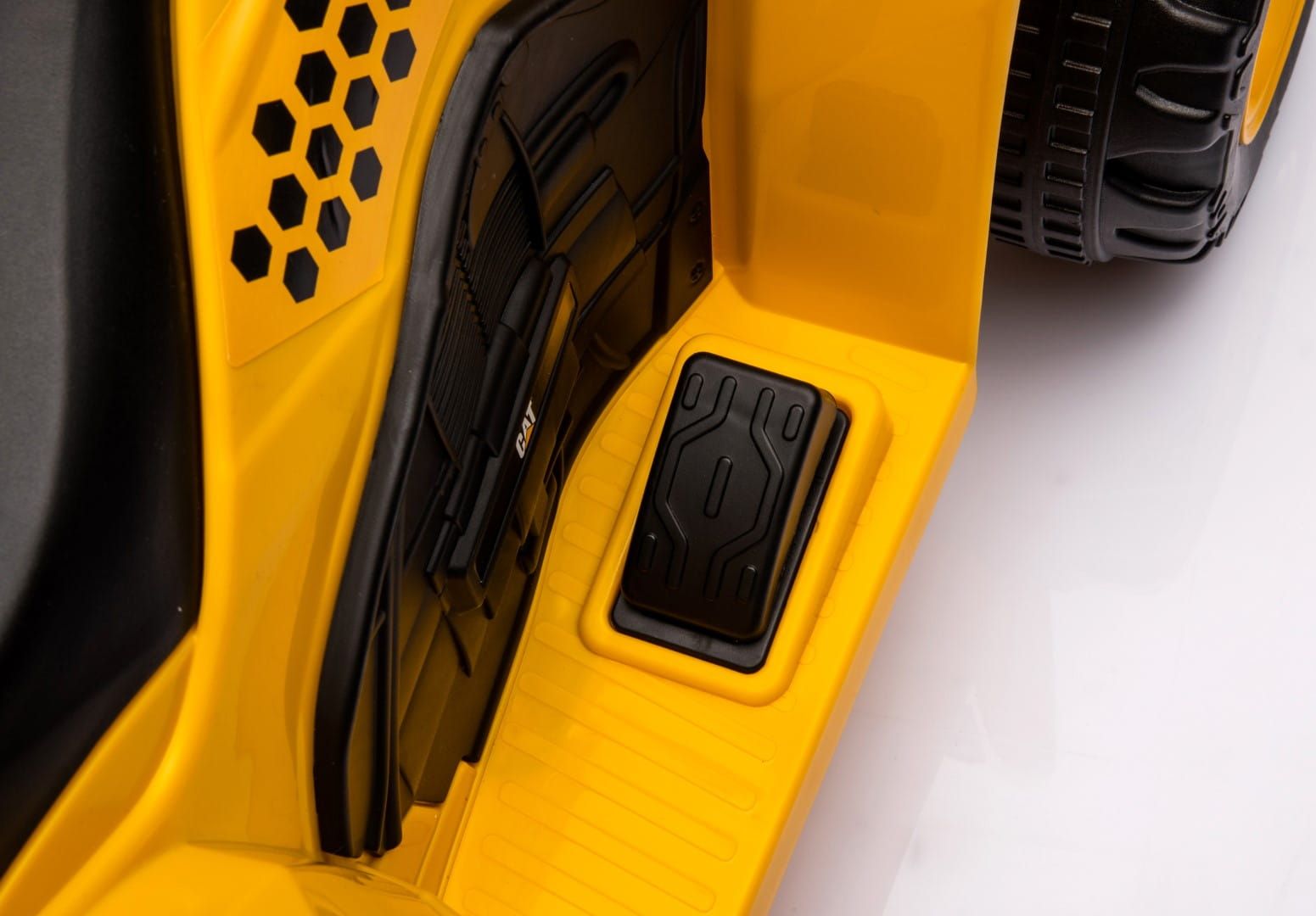 Pojazd na akumulator Quad elektryczny Motor dla dzieci CAT TRX żółty