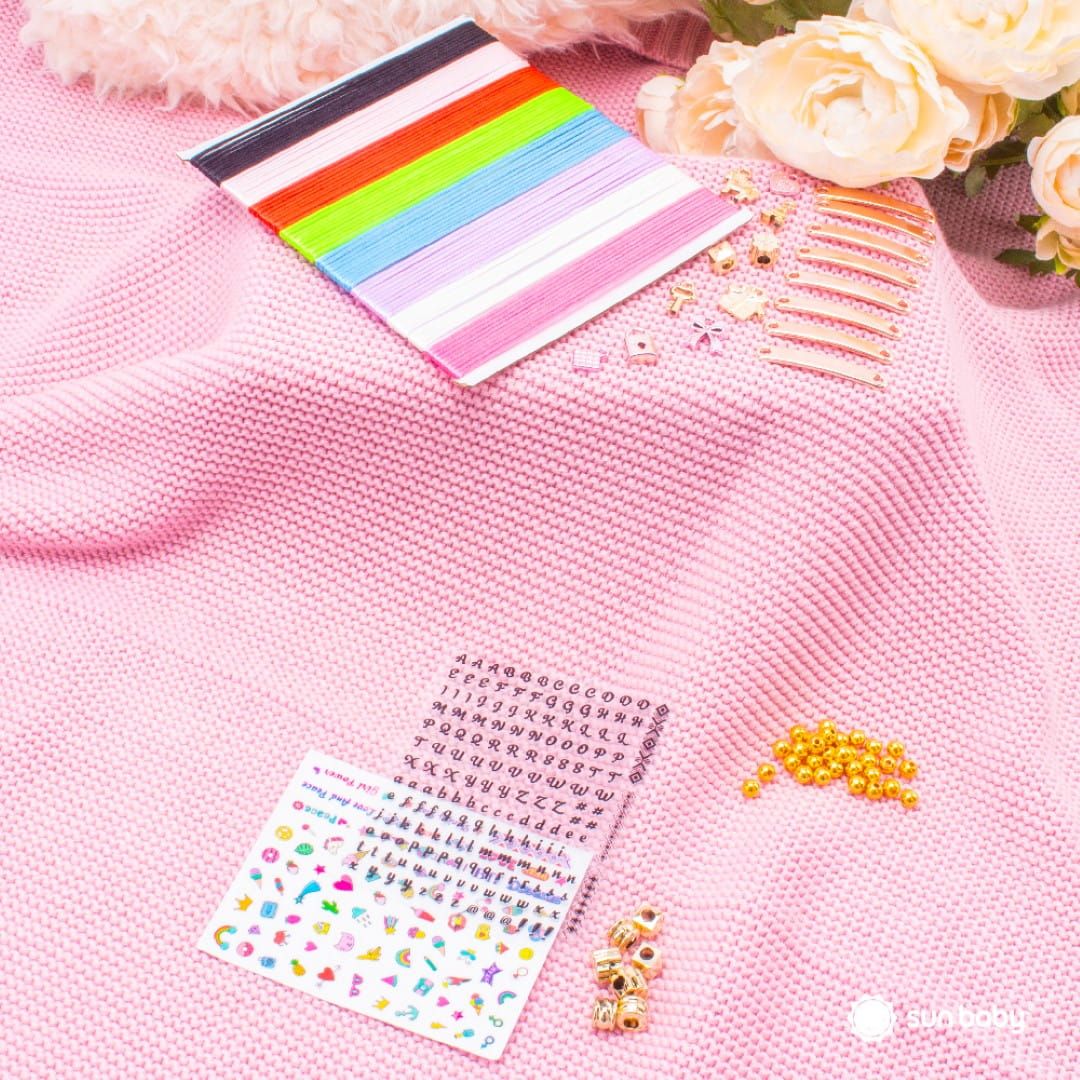 Zestaw do robienia bransoletek biżuterii zawieszki koraliki bransoletki naklejki 160 el Sun Baby